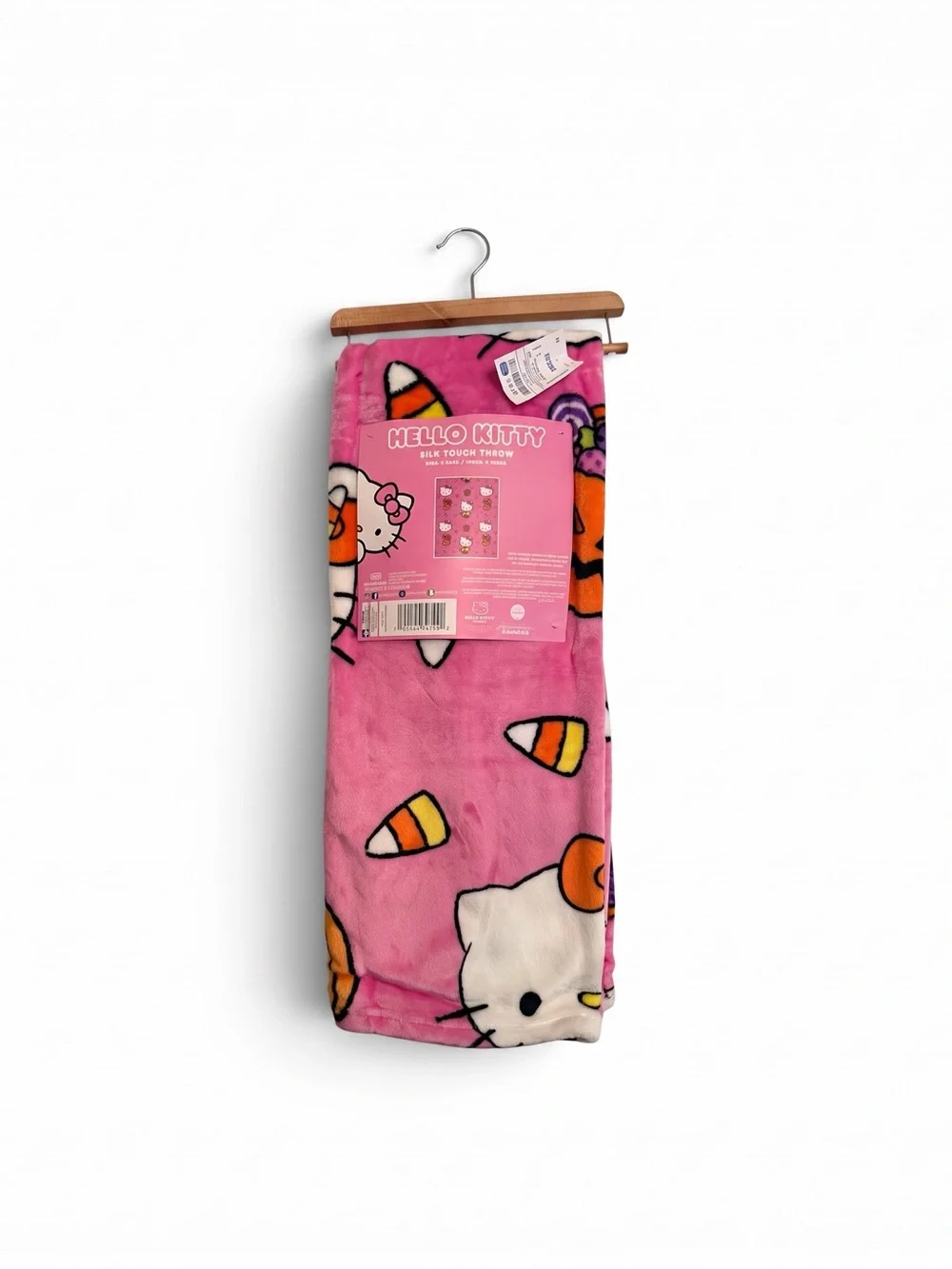 Hello Kitty Halloween Candy Corn Silk-Touch Throw Blanket – 40 in x 50 in